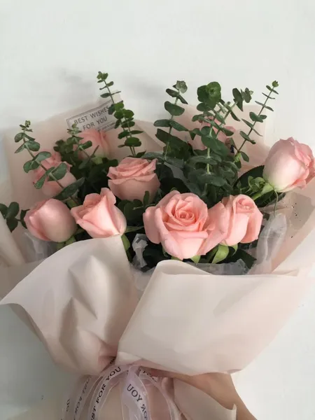 情人节2023年是几月几日 2月14日情人节的来历 情人节送什么花给女朋友
