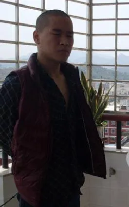龙海“锡纸”大盗9个月偷20多人家 开锁最快只需5秒