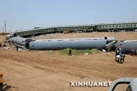 山东致72死胶济铁路事故两名遭问责官员复出