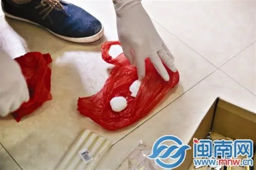 晋江警方破获毒狗偷狗案 毒药疑似毒氰化钠偷狗者自称不敢吃