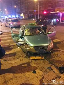 “好声音”学员王卓在大连遇车祸 当事人:瞬间被撞懵